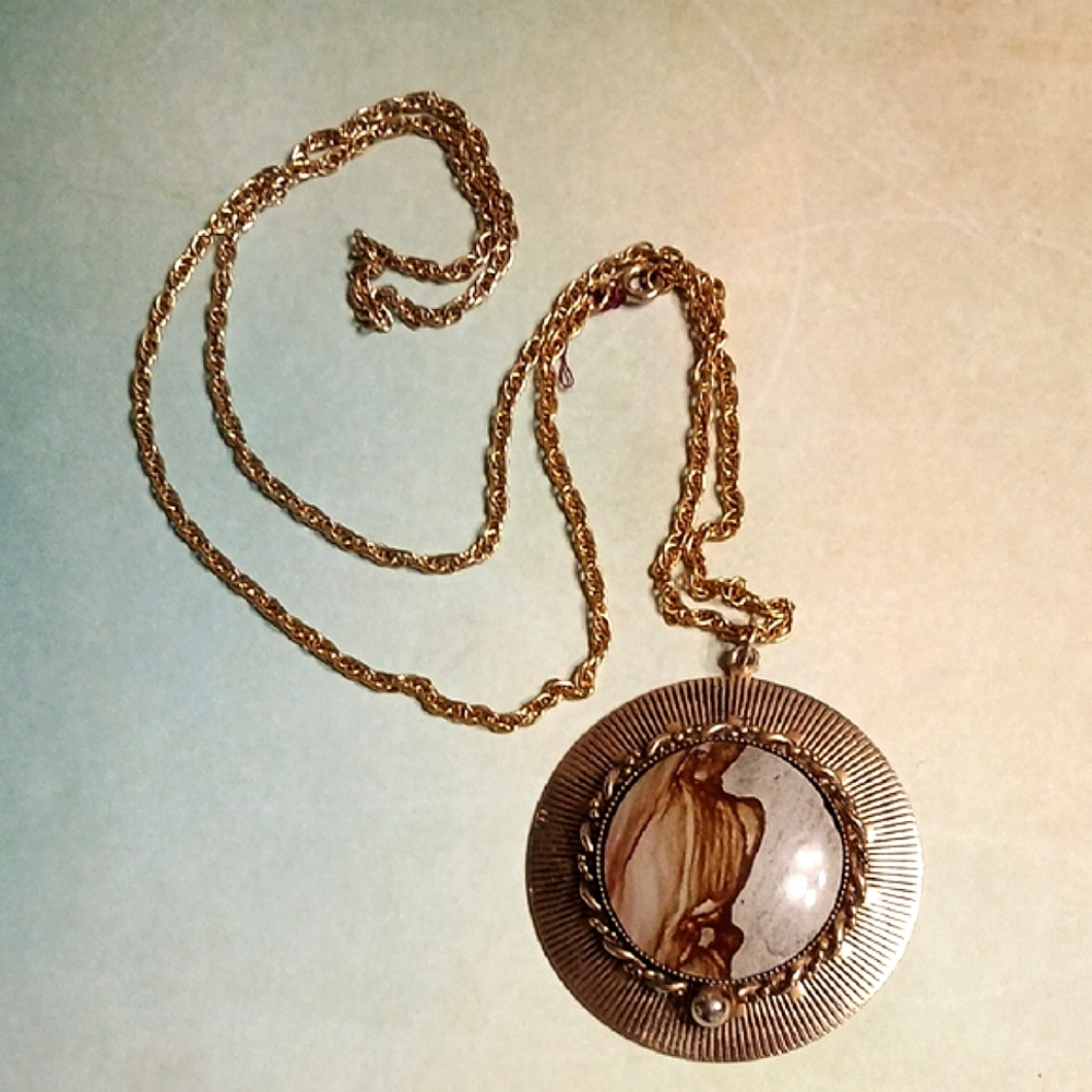 AGATE Stone Necklace